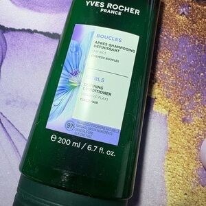 Yves Rocher France Curls Defining Conditioner